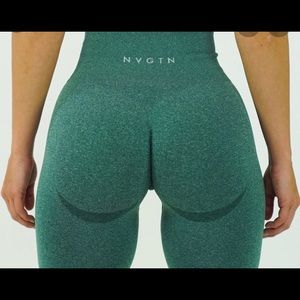 💕 NVGTN Leggings 💕